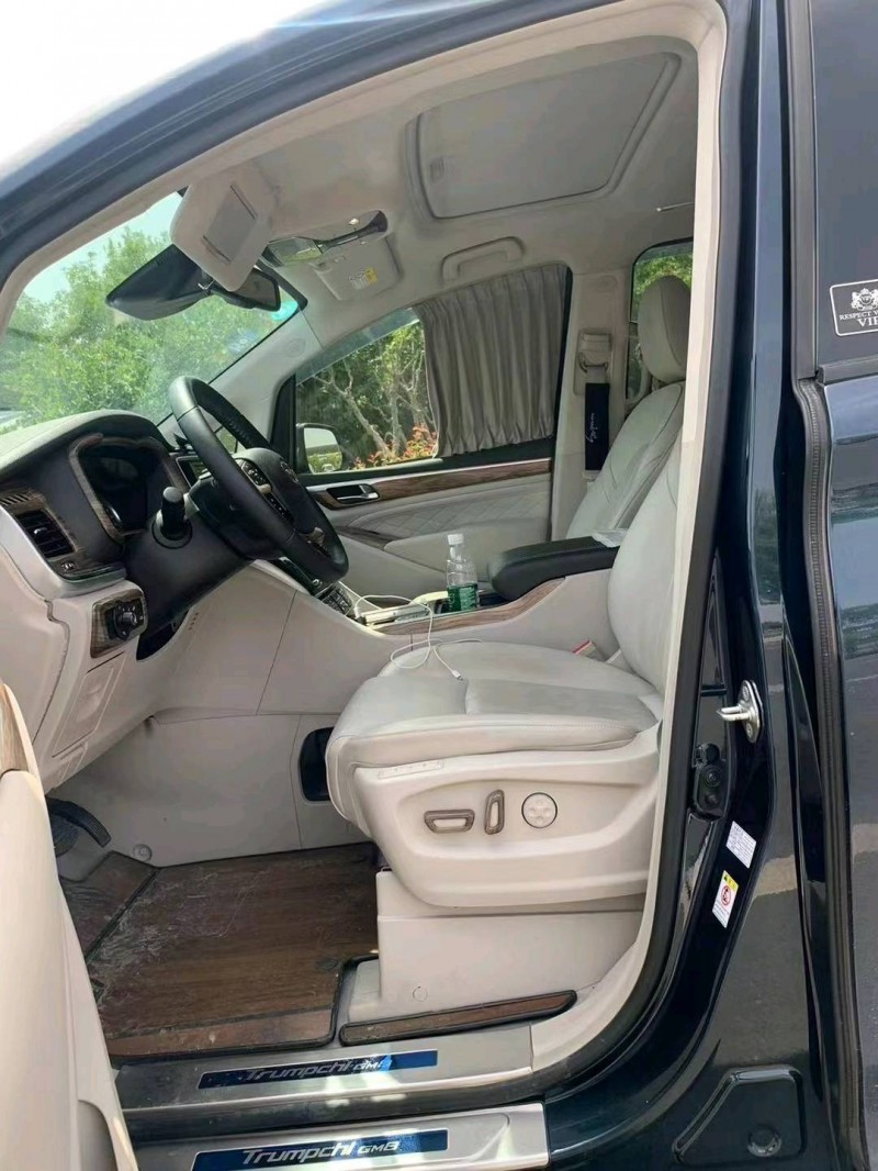 济南20年传祺M85