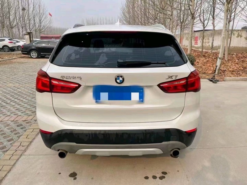 济南18年宝马X19