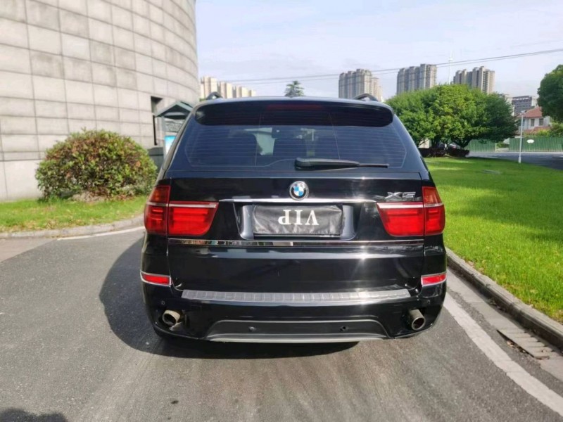 苏州12年宝马X59