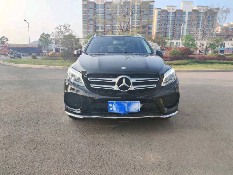 青岛16年奔驰GLE1