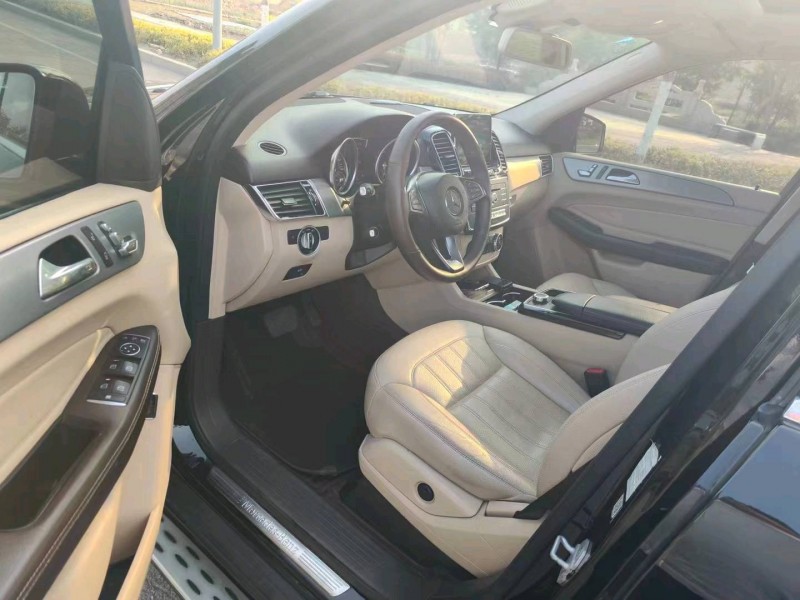 青岛16年奔驰GLE5