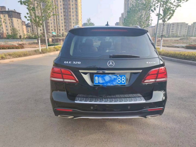 青岛16年奔驰GLE6