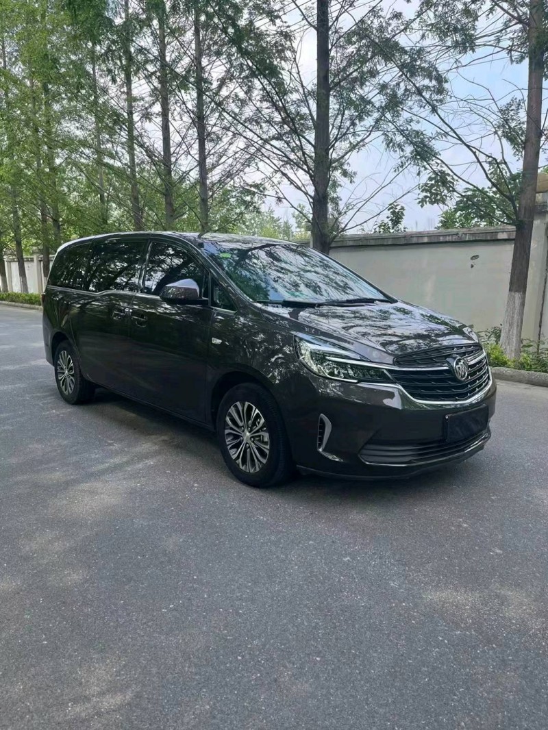 徐州21年别克GL82