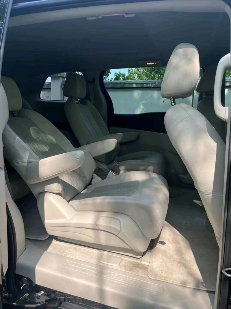 徐州21年别克GL84