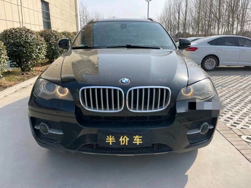 济南12年宝马X61
