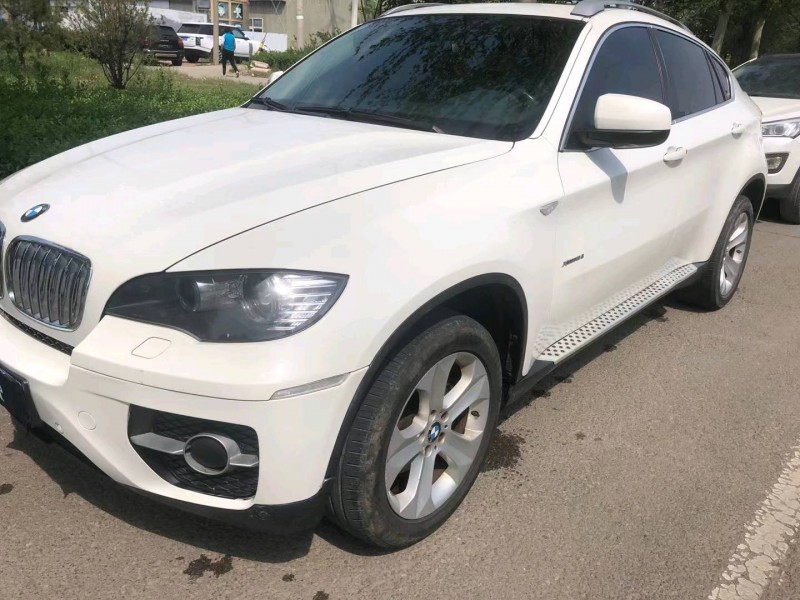 济南12年宝马X63