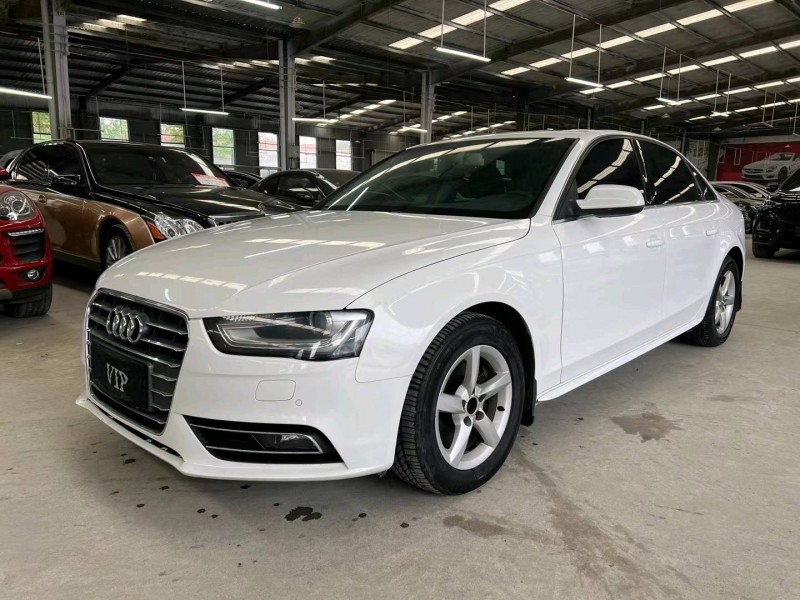 济宁14年奥迪A4L3