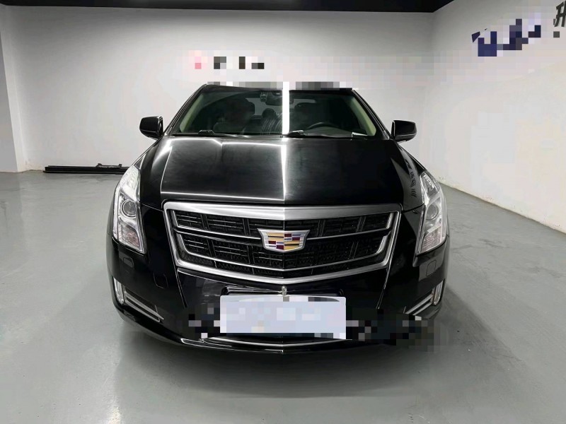 济宁17年凯迪拉克XTS1