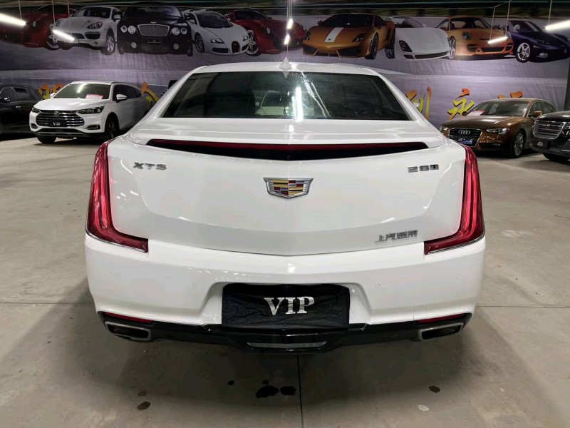 济宁18年凯迪拉克XTS9