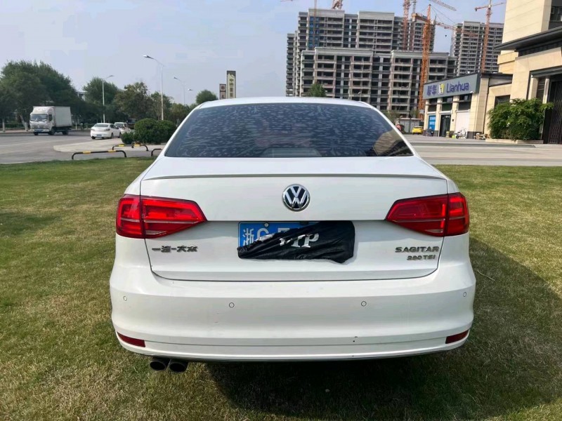 济宁17年大众速腾9