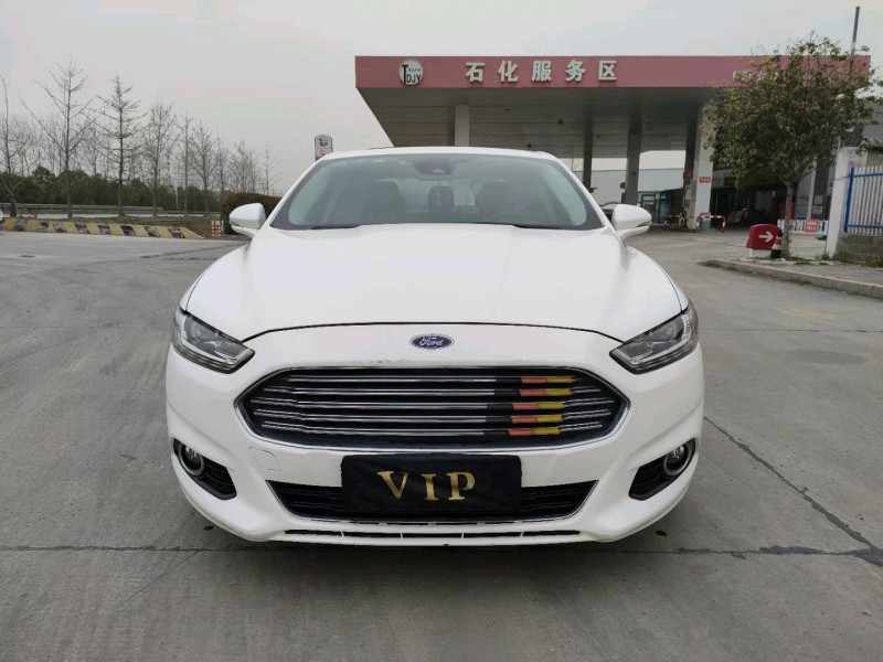 徐州15年福特蒙迪欧1