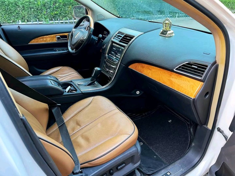 潍坊11年林肯MKX5