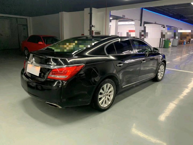 济宁15年别克君越7