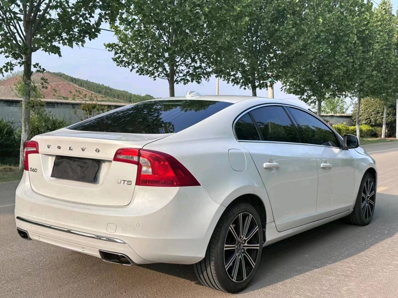 徐州20年沃爾沃S60L8
