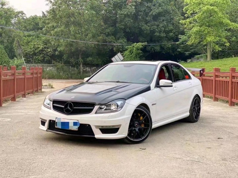 广州10年奔驰AMG3
