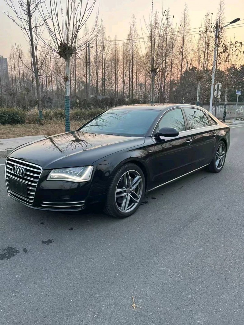 徐州12年奥迪A8L3