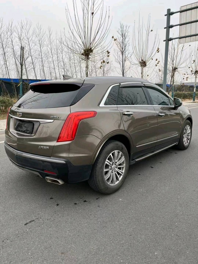 徐州17年凯迪拉克XT58