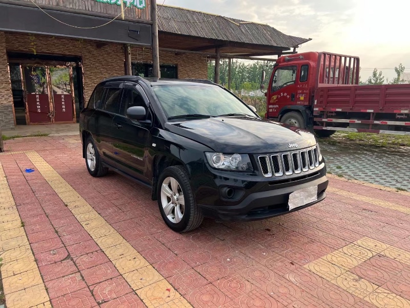 徐州14年Jeep指南者3