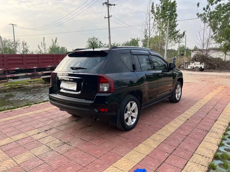 徐州14年Jeep指南者5