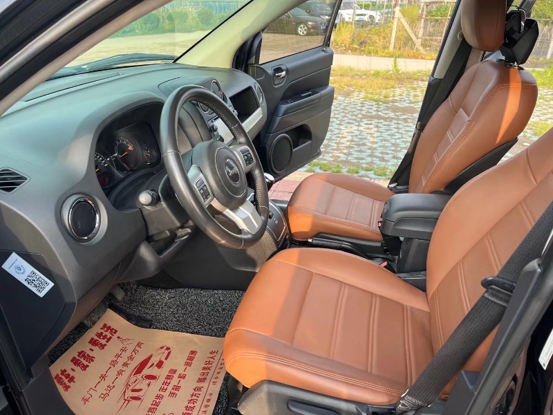 徐州14年Jeep指南者8