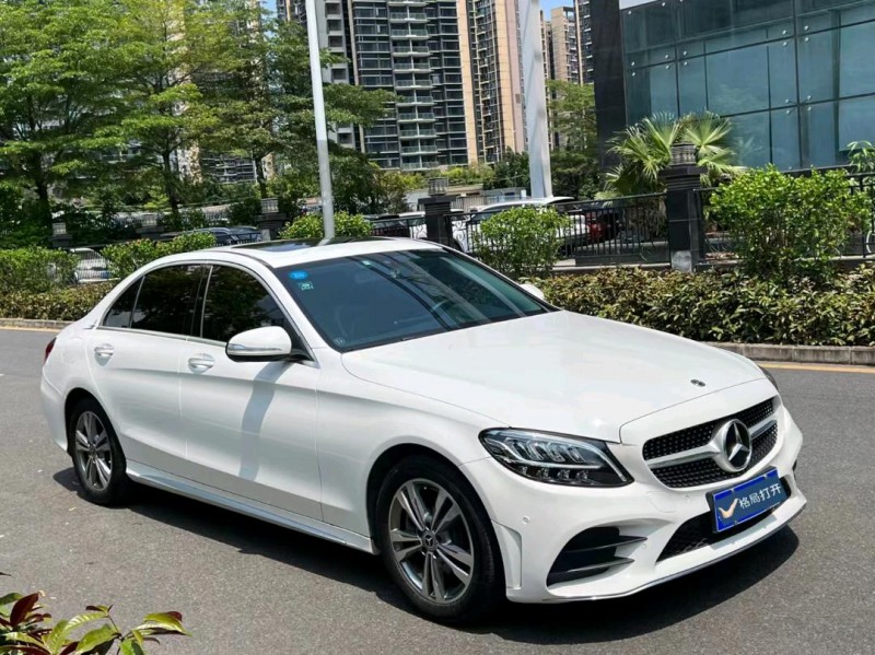 深圳19年奔驰C2