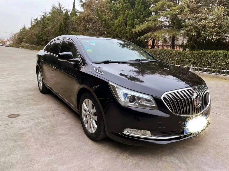 潍坊15年别克君越2