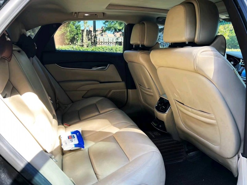 潍坊13年凯迪拉克XTS5