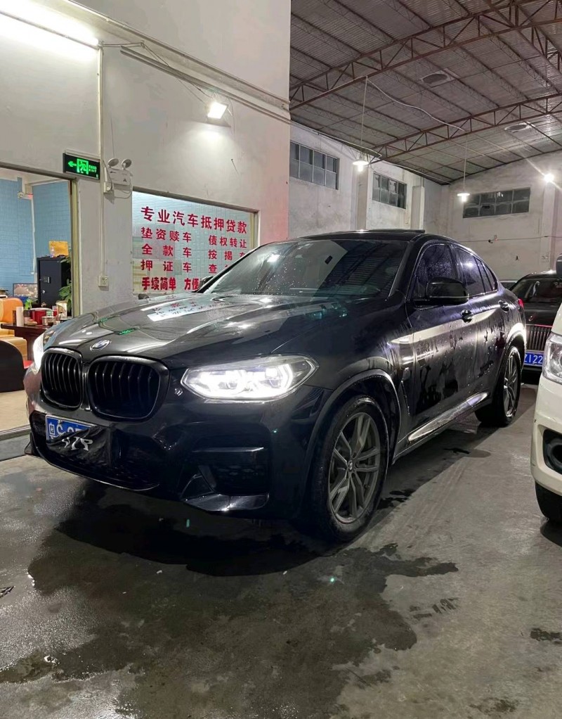 中山20年宝马X42
