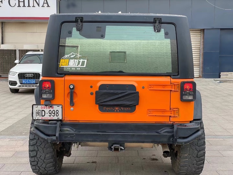 青岛13年Jeep牧马人5