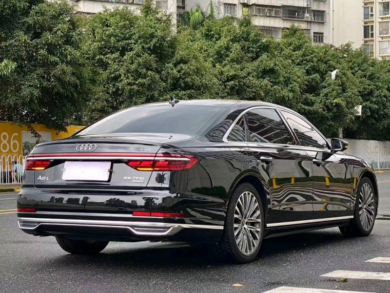 青岛20年奥迪A8L5