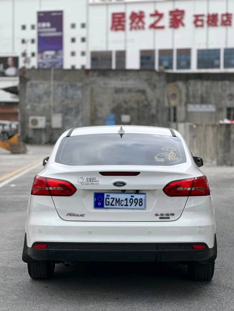 广州18年福特福克斯5
