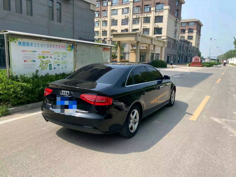 青岛13年奥迪A4L5