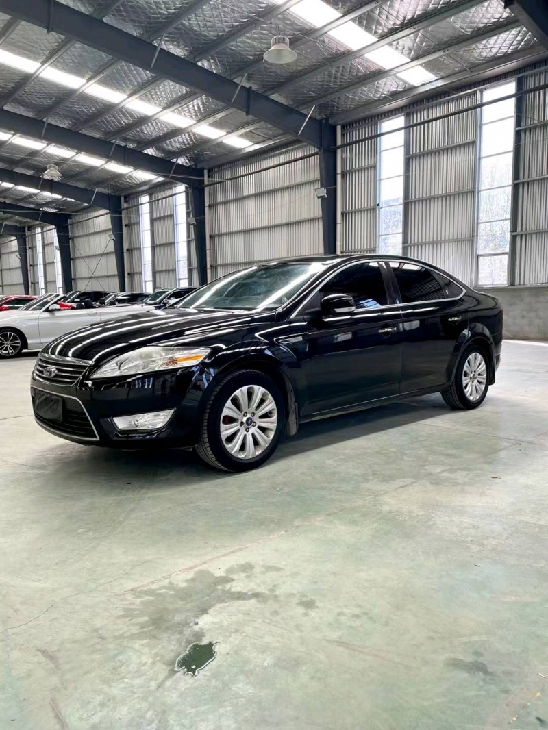 临沂11年福特蒙迪欧-致胜3