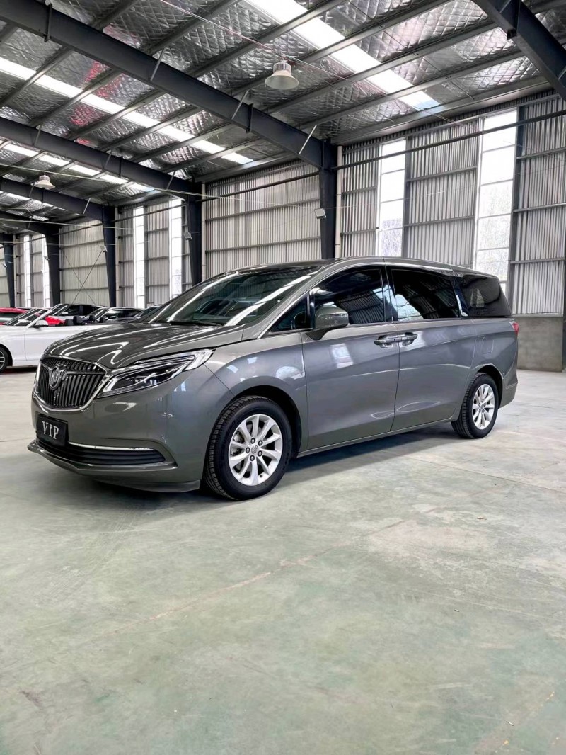 临沂18年别克GL83