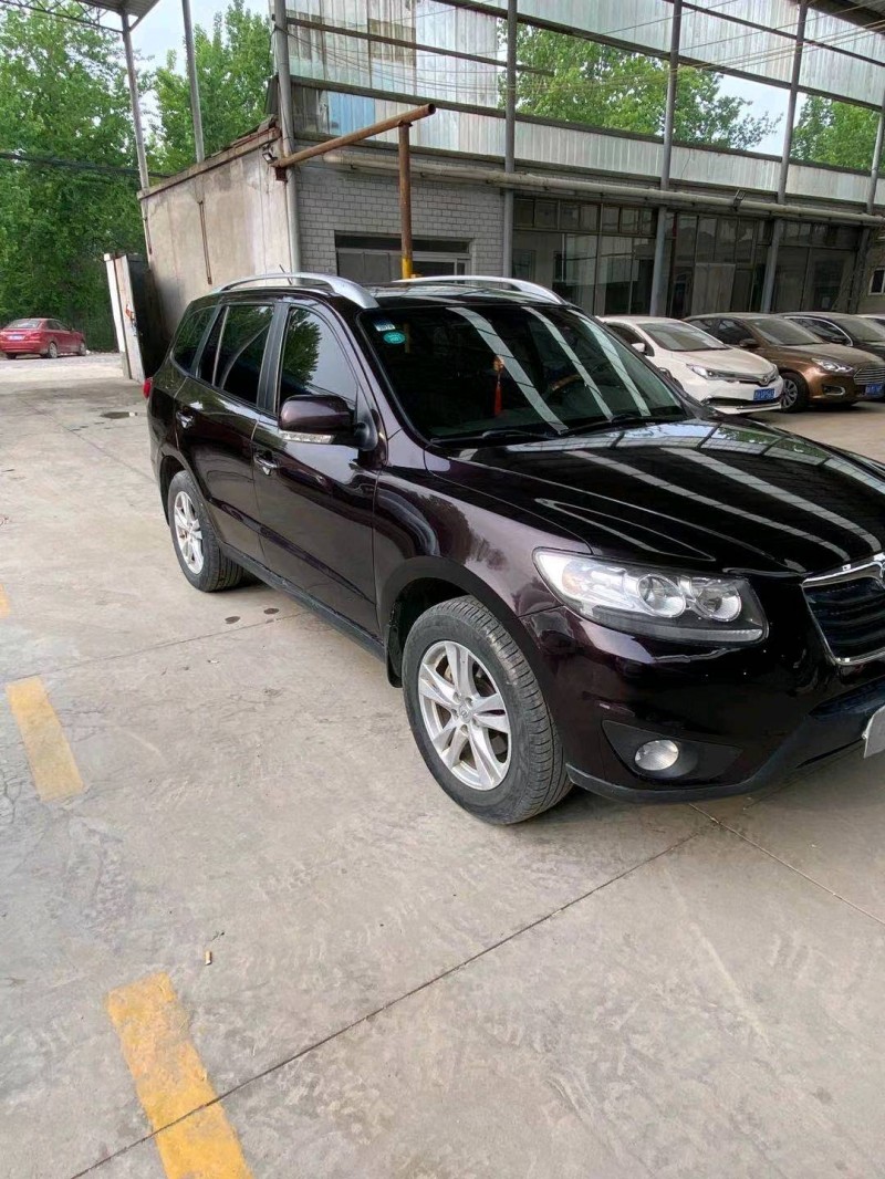 保定10年现代新胜达2