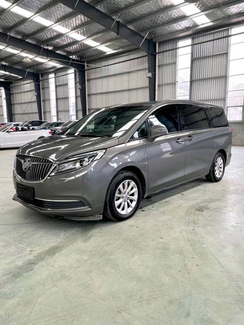 临沂18年别克GL83