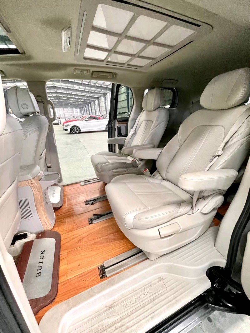 临沂18年别克GL87