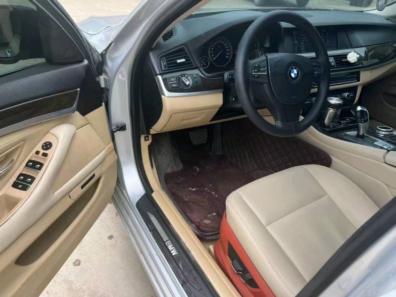 保定11年宝马5系3