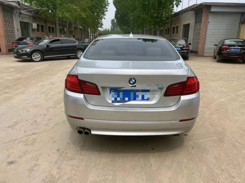 保定11年宝马5系5