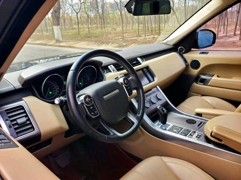 聊城14年路虎揽胜运动5