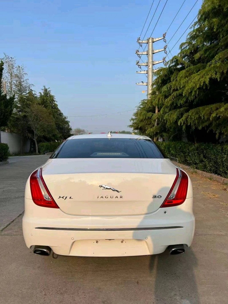 济南13年捷豹XJL2