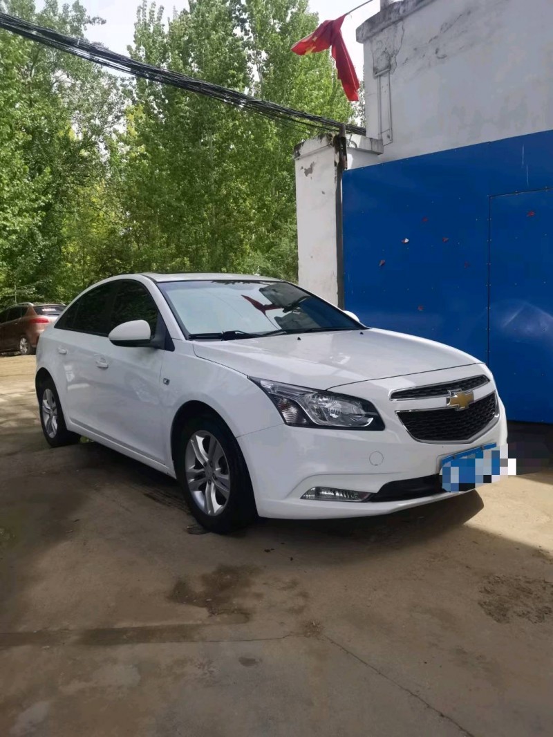 保定16年雪佛兰科鲁泽2