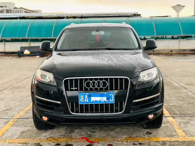 东莞09年奥迪Q71