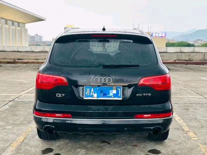 东莞09年奥迪Q79
