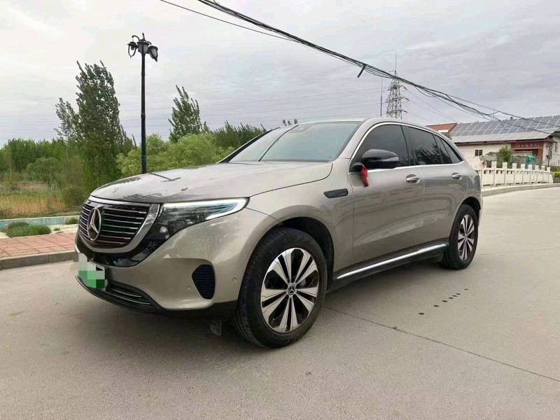 青岛21年奔驰EQC3