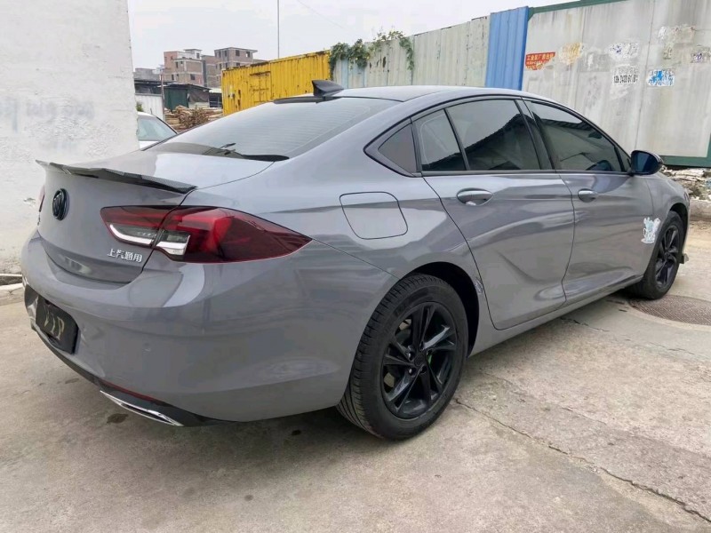 广州21年别克君威5