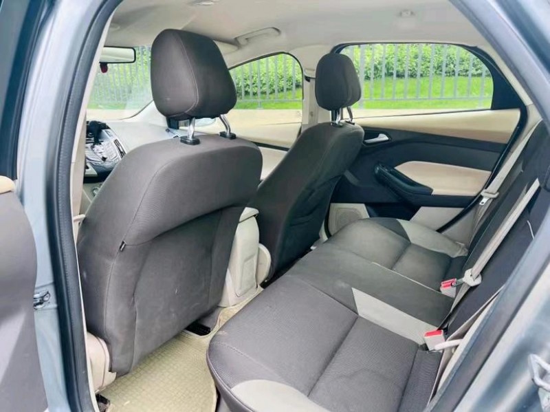 东莞14年福特福克斯6