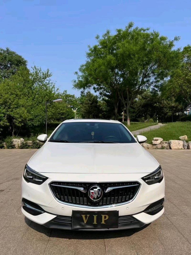 邢台18年别克君威1