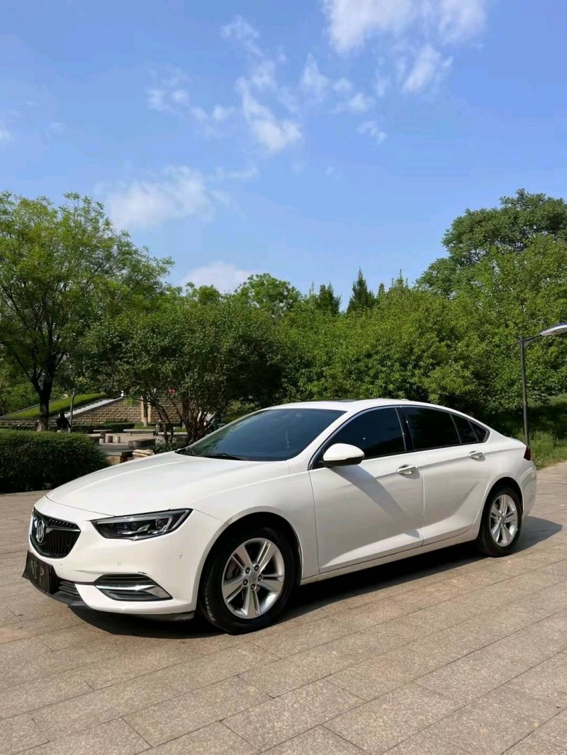 邢台18年别克君威2