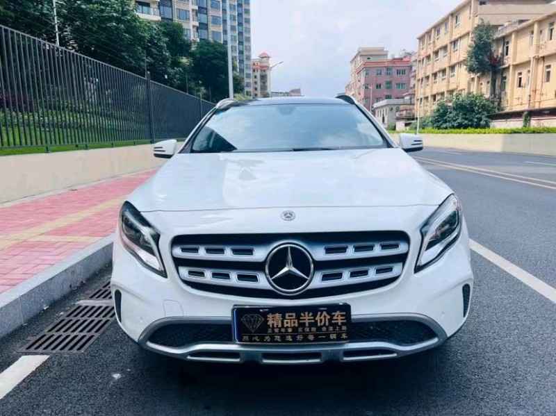 东莞18年奔驰CLA1